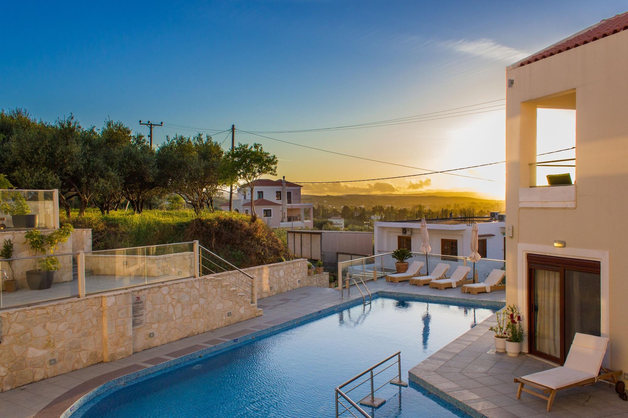 Esthisis Suites Chania Platanias  Exterior photo