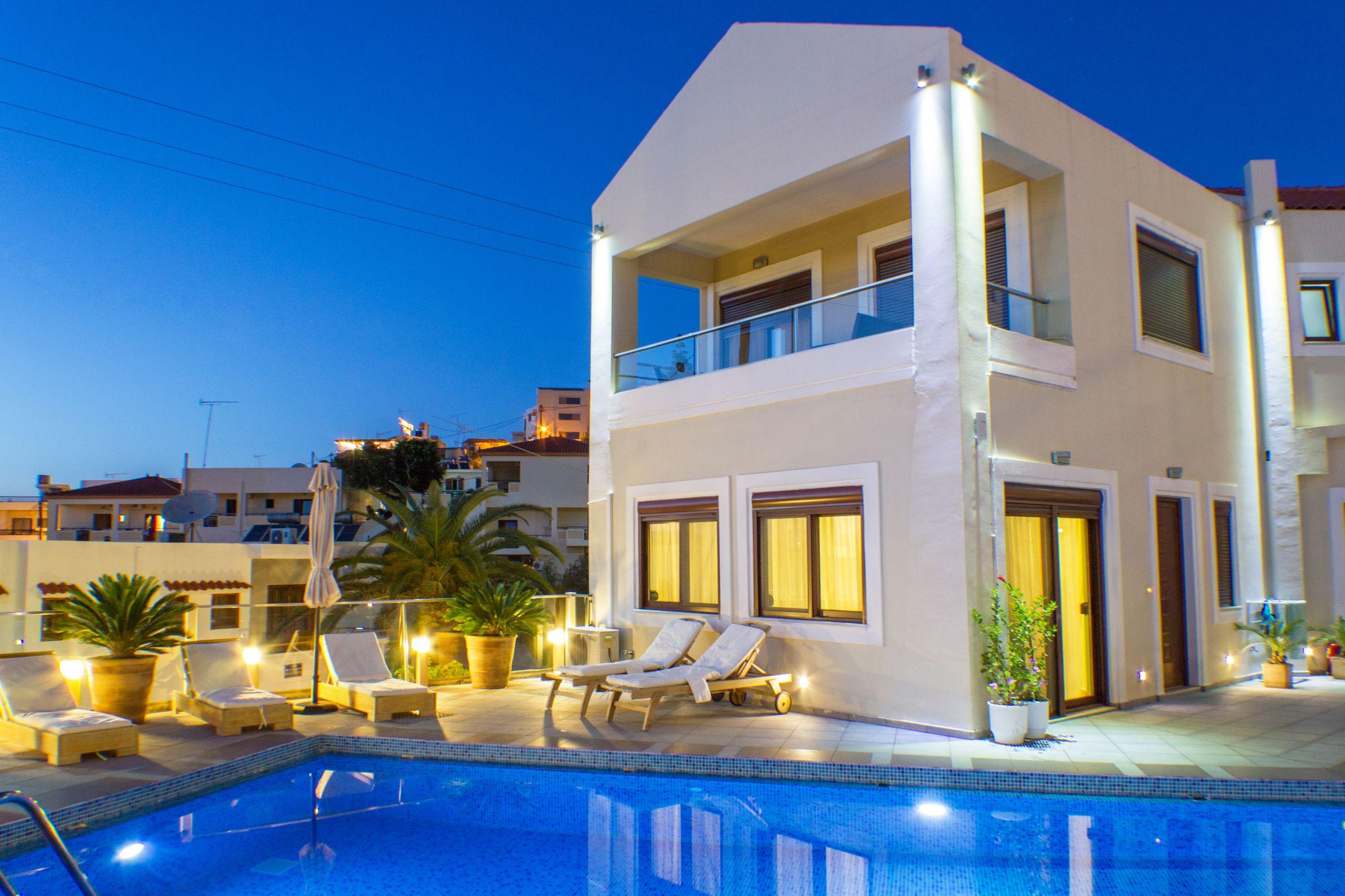 Esthisis Suites Chania Platanias  Exterior photo